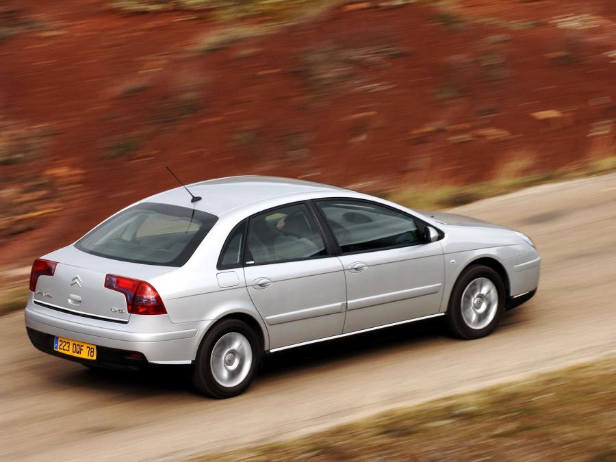  Citroen C5 HDi TwinTurbo 2004 года  (фото 14 из 16)